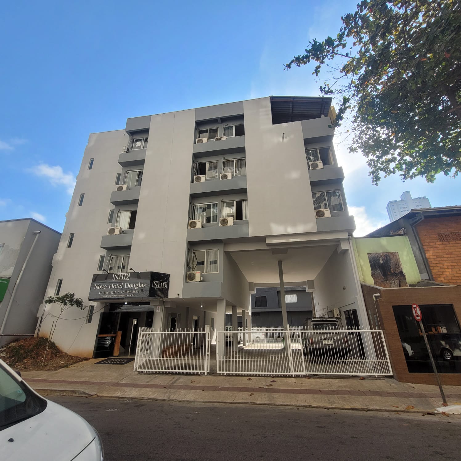Novo Hotel Douglas — depois